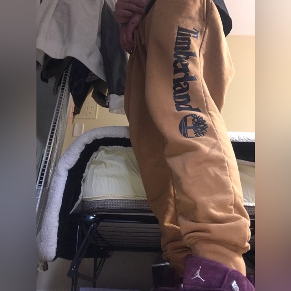 Limited Ed. Timberland sweats (wheat) - Picture 3 of 4